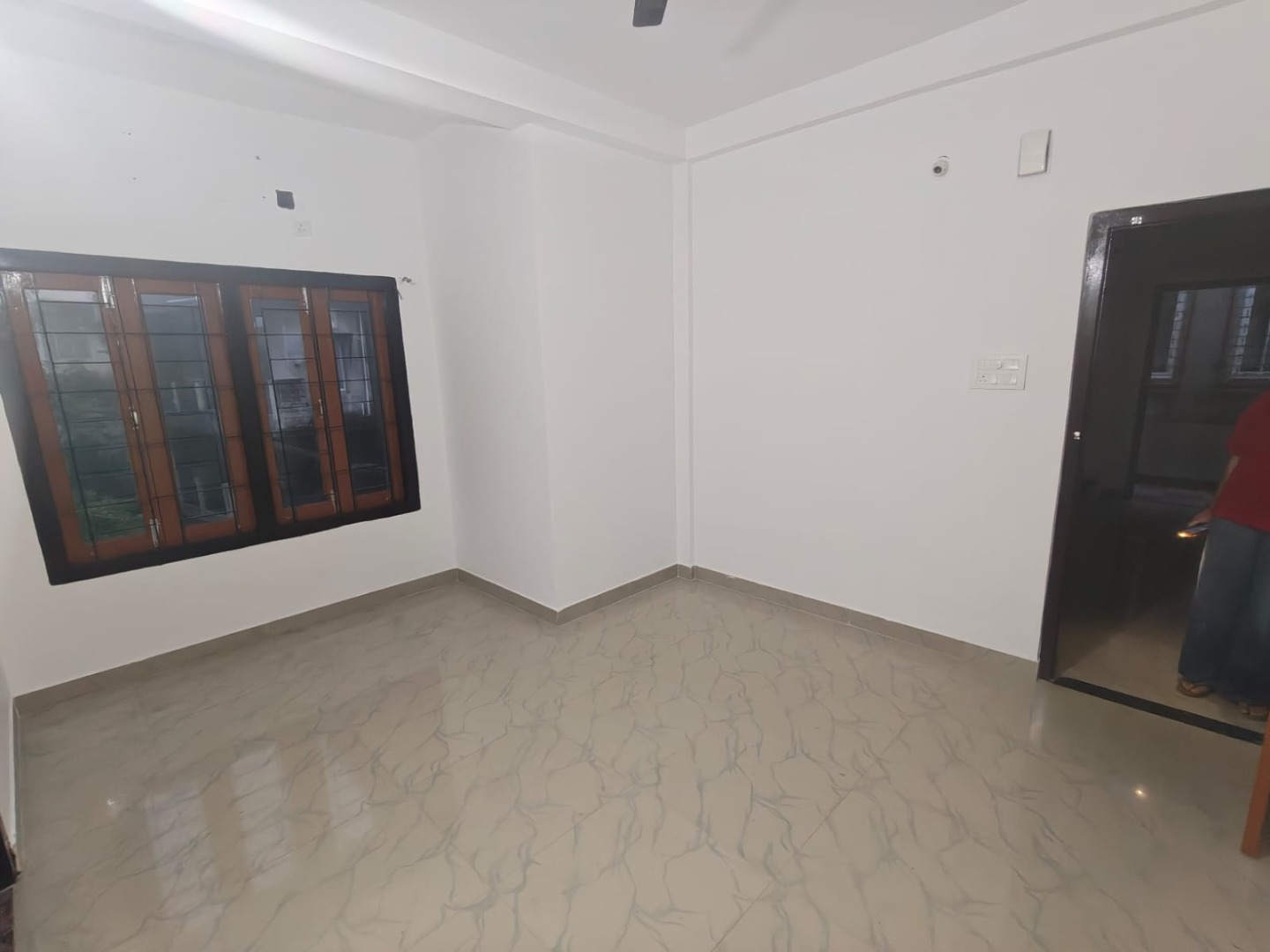 Unfurnished 2bhk in Uzan Bazar, Guwahati, Assam, India for Rent
